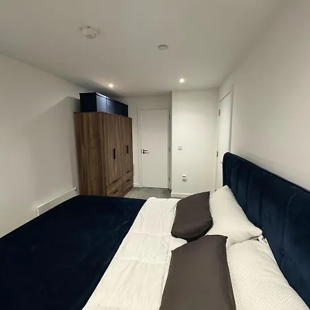 Apartment Vi